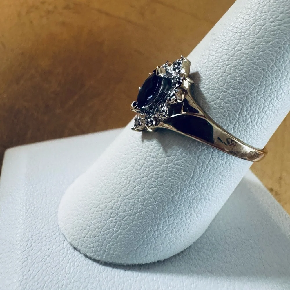 10K Yellow Gold Tanzanite and Diamond Halo Ring Starburst size 9.5
